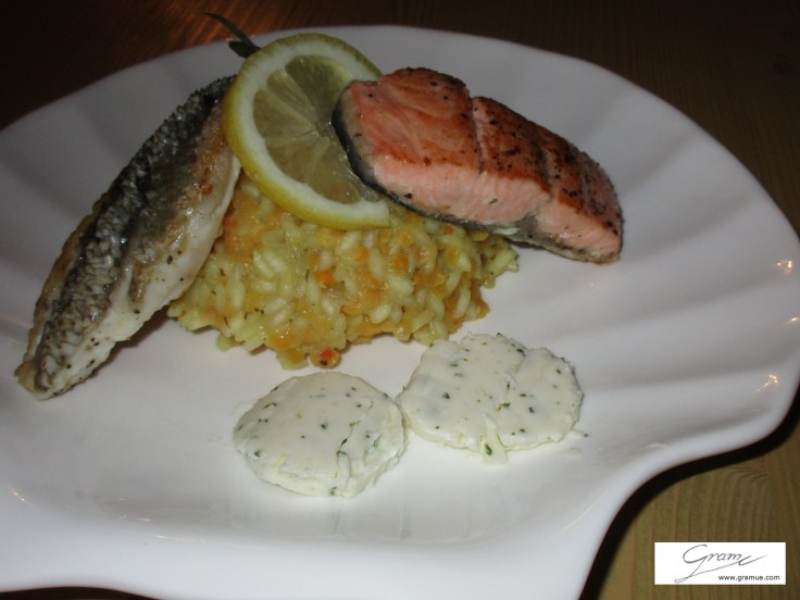 Duetto di branzino e salmone - B