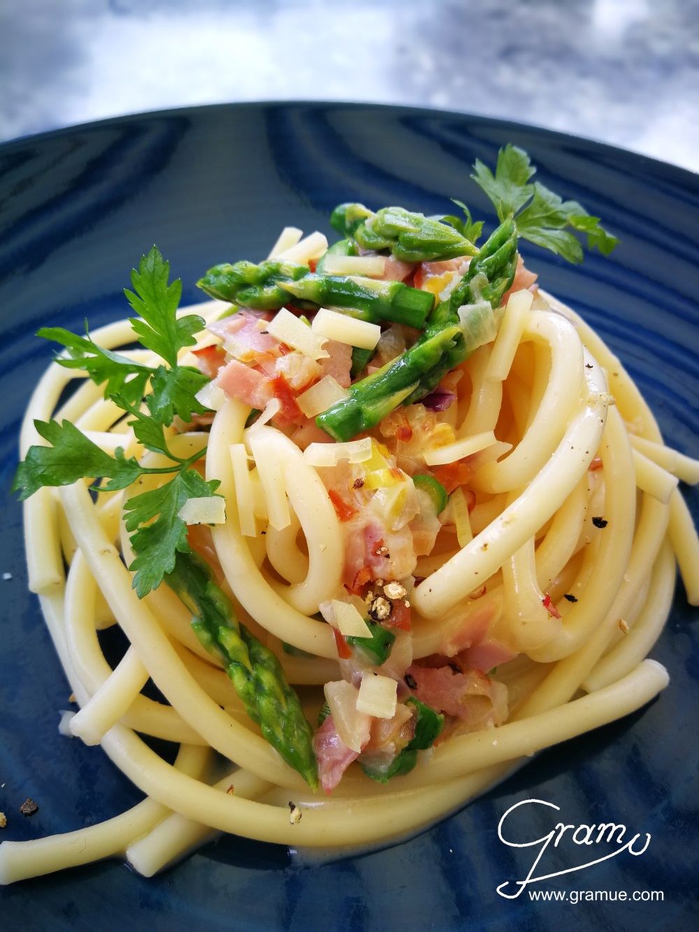 Bucatini_Spargel-Schinken-Sauce_C