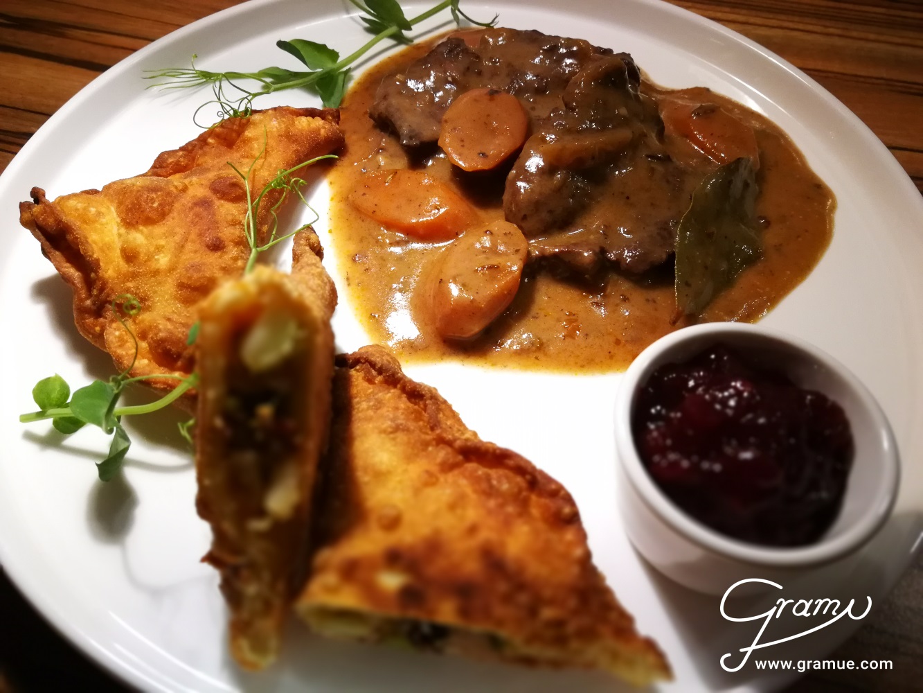 Candlelight-Dinner_F