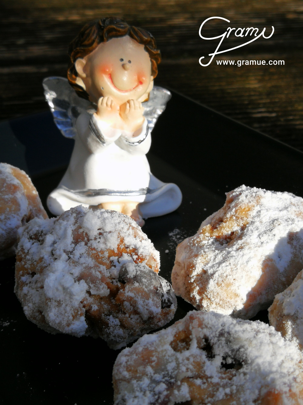 Sweet-Christmas-Clouds_C