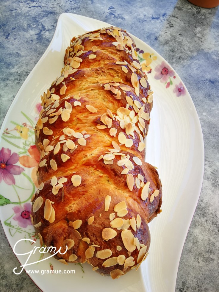 Oster-Nuss-Striezel_F