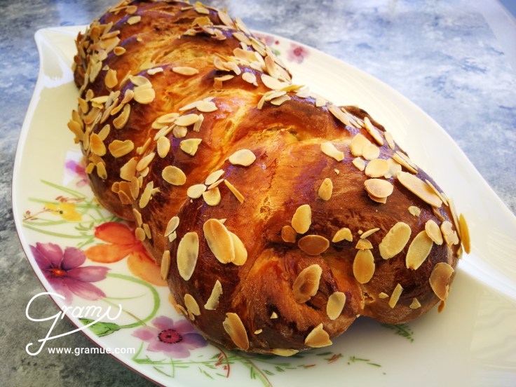 Oster-Nuss-Striezel_G